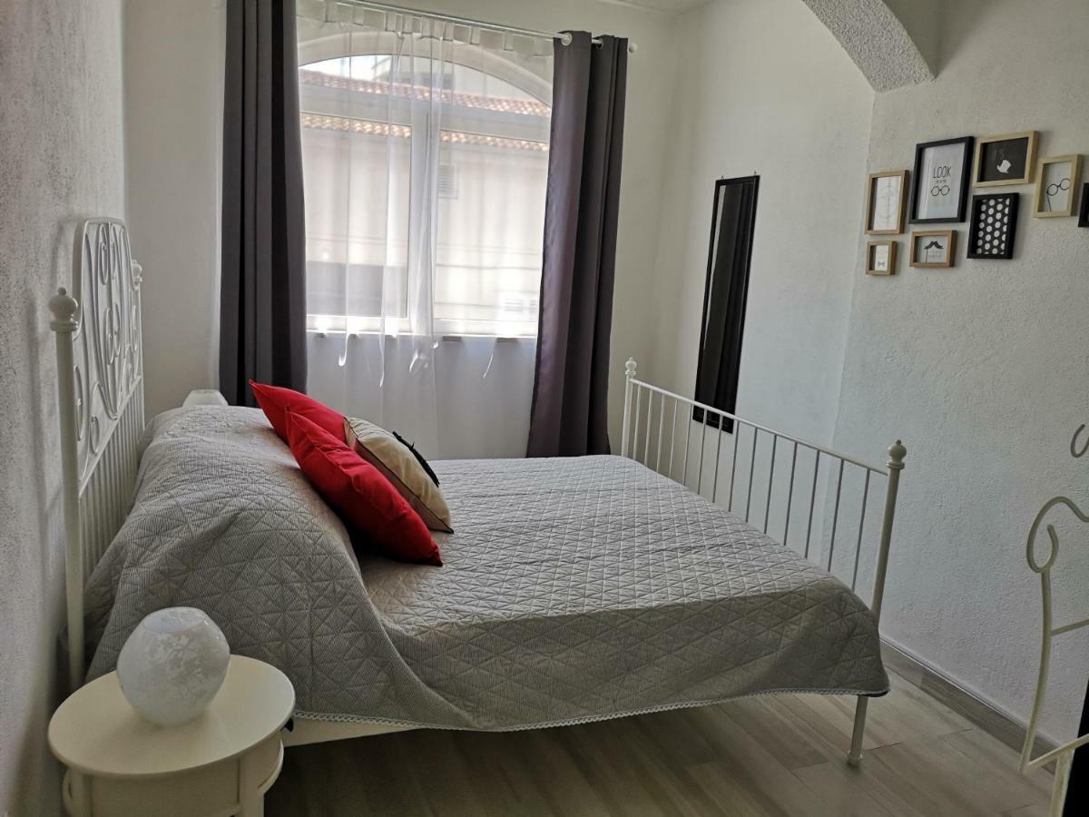 Apartments And Rooms Villa Dona Makarska Exterior photo